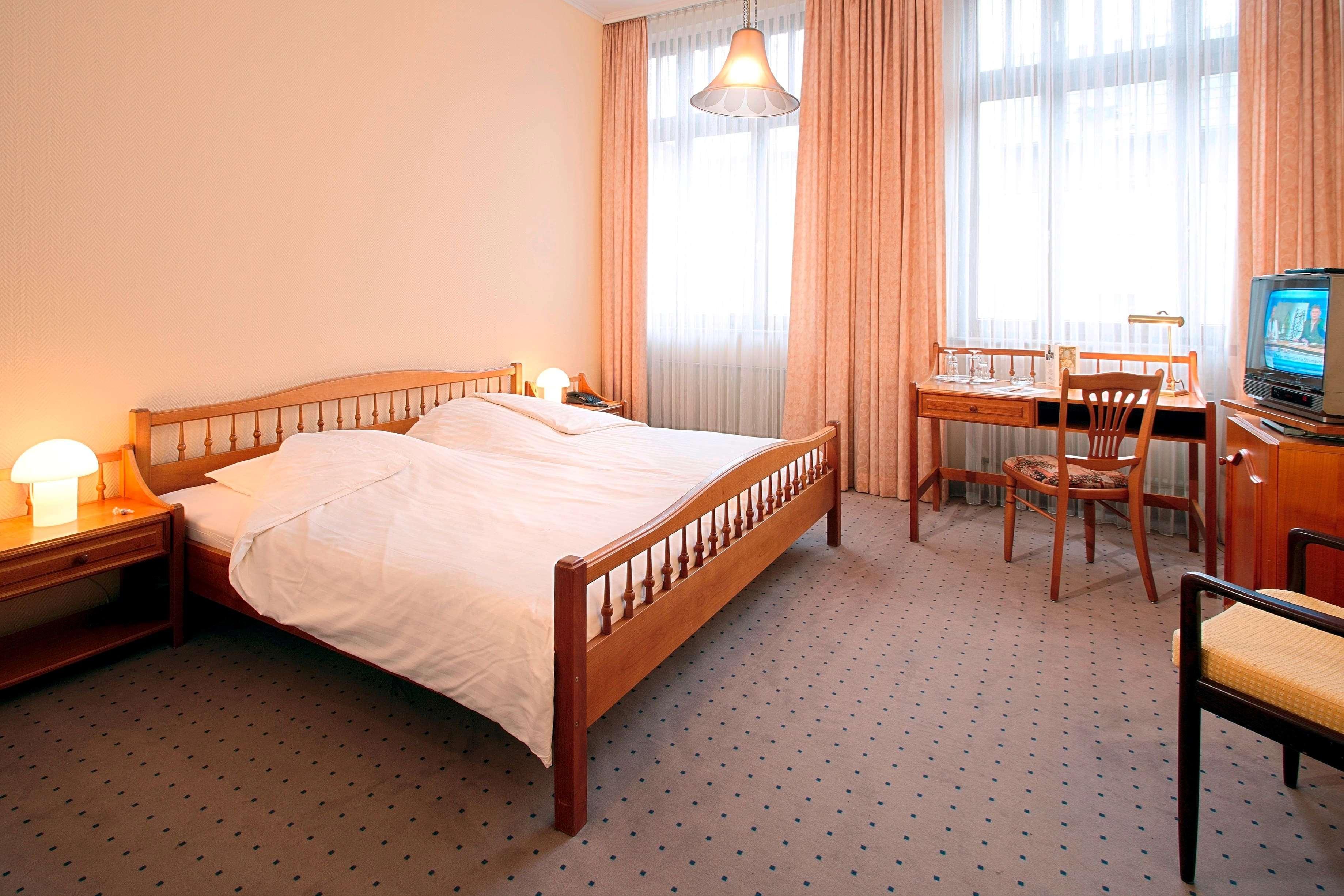 Tryp By Wyndham Kassel City Centre Esterno foto